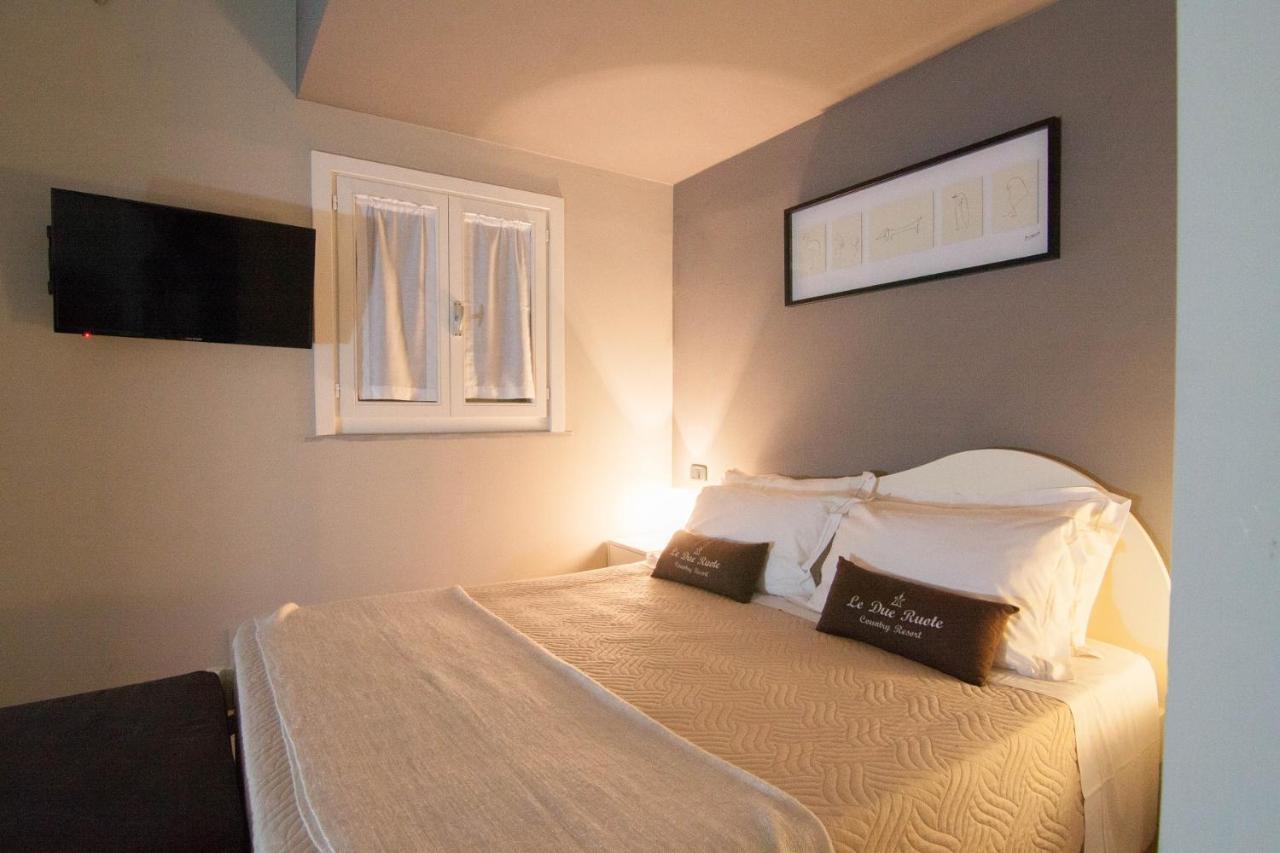 Country Resort Le Due Ruote Alberese Bagian luar foto